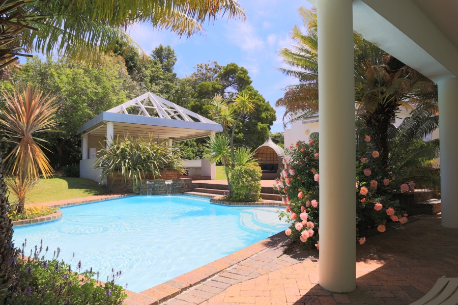 To Let 5 Bedroom Property for Rent in Constantia Western Cape